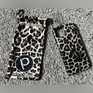 LOOPY CASE iPhone 11 Pro Max - RIGHT HANDED - cheetah print case